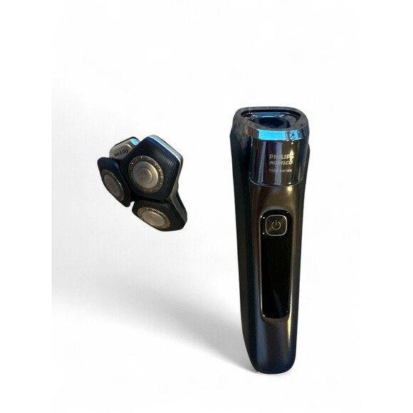 Philips Norelco 7200 Rechargeable Wet & Dry Electric Shaver, S7887/82 w SenseIQ - Picture 8 of 12